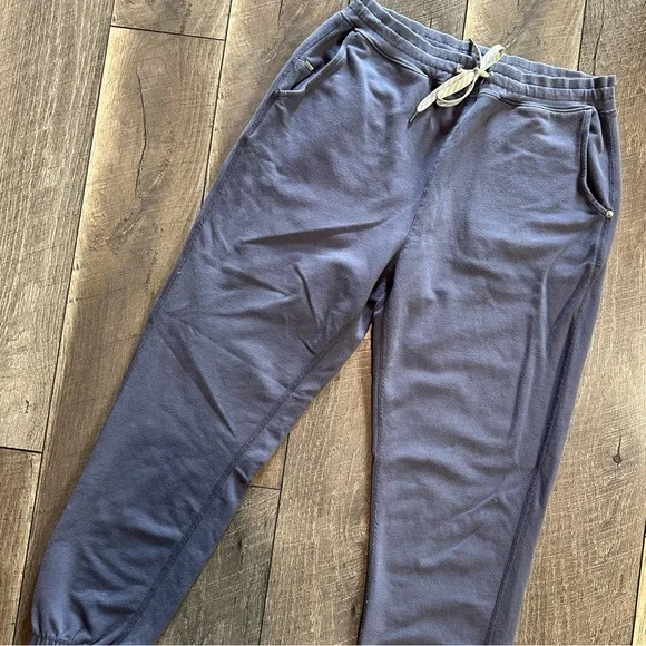 Vuori Laguna Lounge Pant - Picture 2 of 7